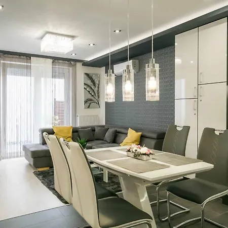 Appartement Devai-lux Sárvár