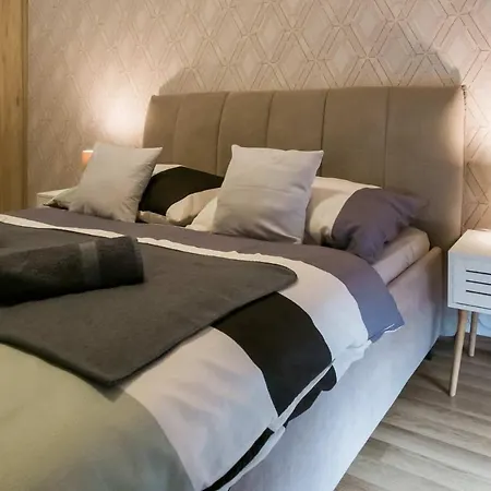 Apartment Devai-lux *