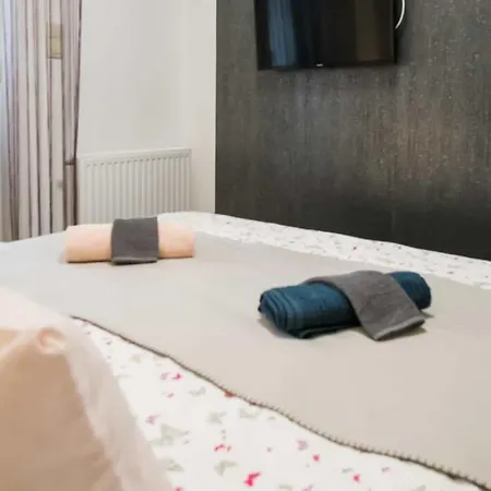 Appartement Devai-lux *