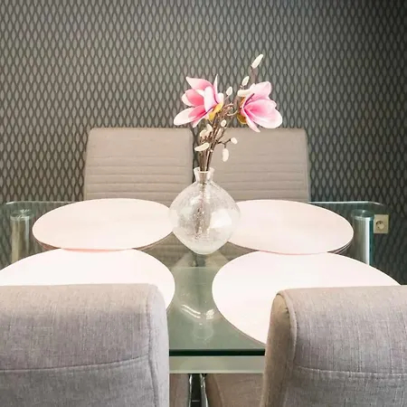 Devai-lux Apartment *