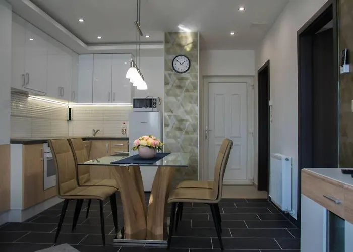 Devai-lux Daire Sárvár