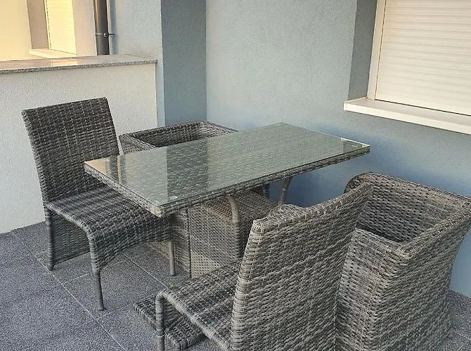 Daire Devai-lux Sárvár